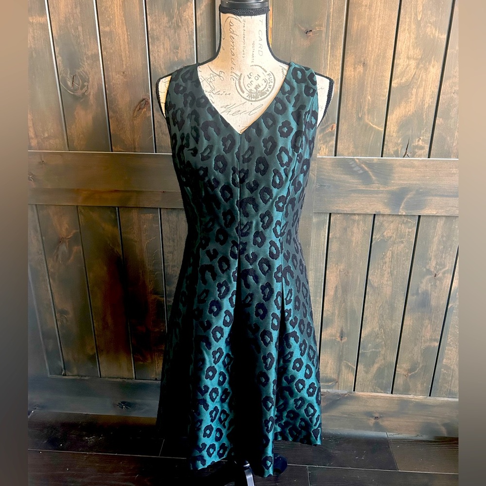 Adorable Loft cocktail dress - worn once!